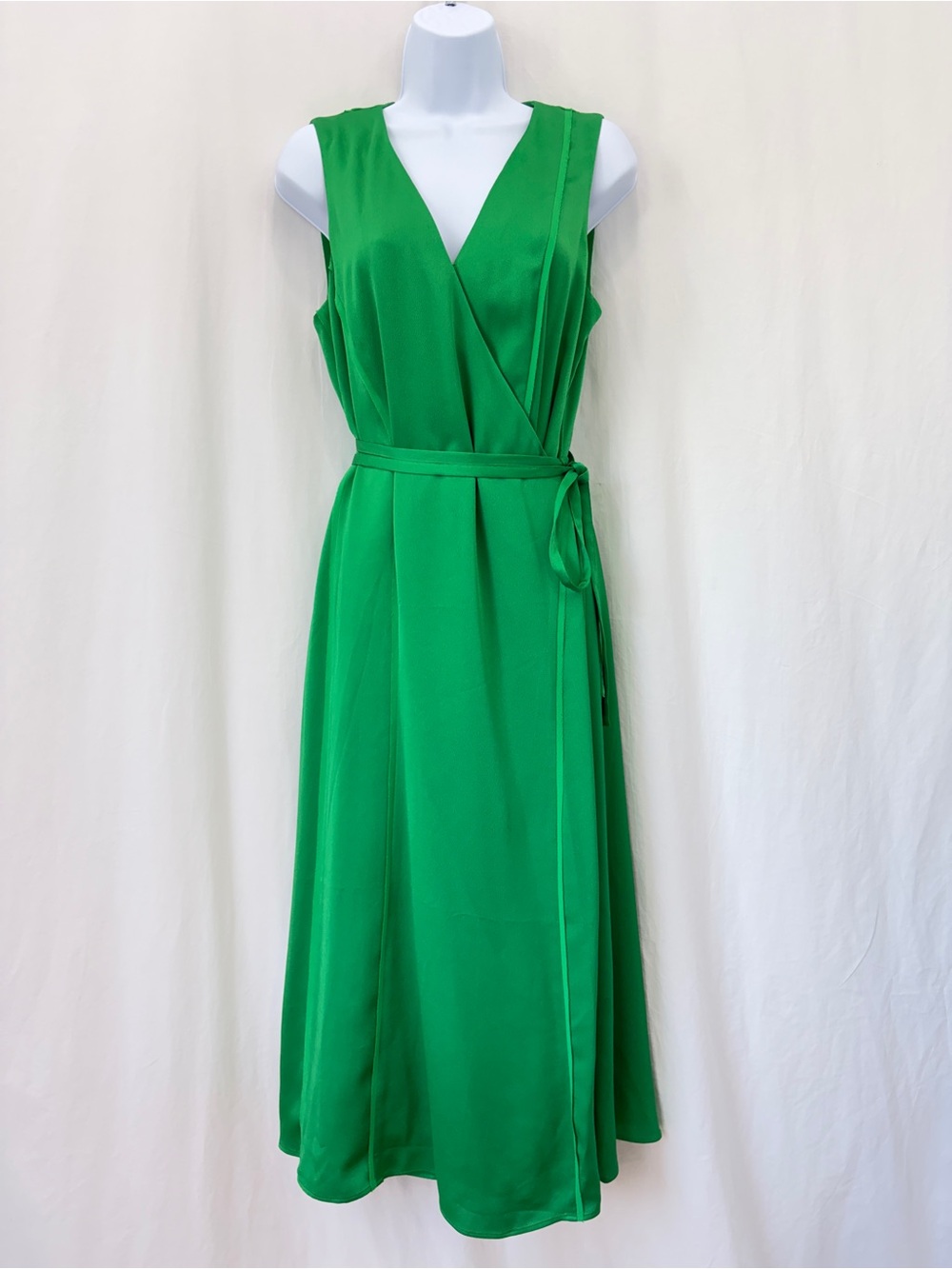 Banana Republic Kelly Green Vneck Midi Wrap Dress Tie Belt Medium Sleeveless NWT - Picture 3 of 17